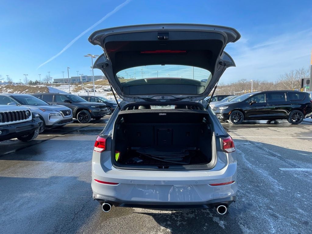 2025 Volkswagen Golf GTI 2.0T SE