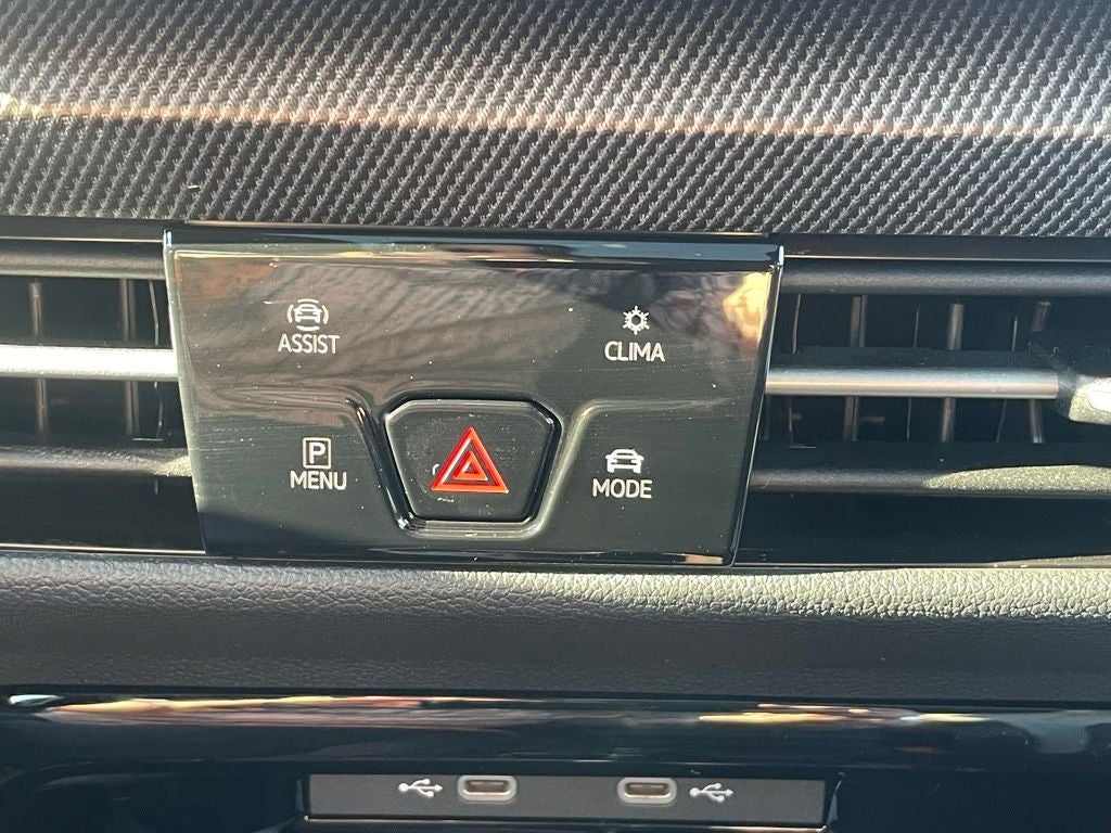 2025 Volkswagen Golf GTI 2.0T SE