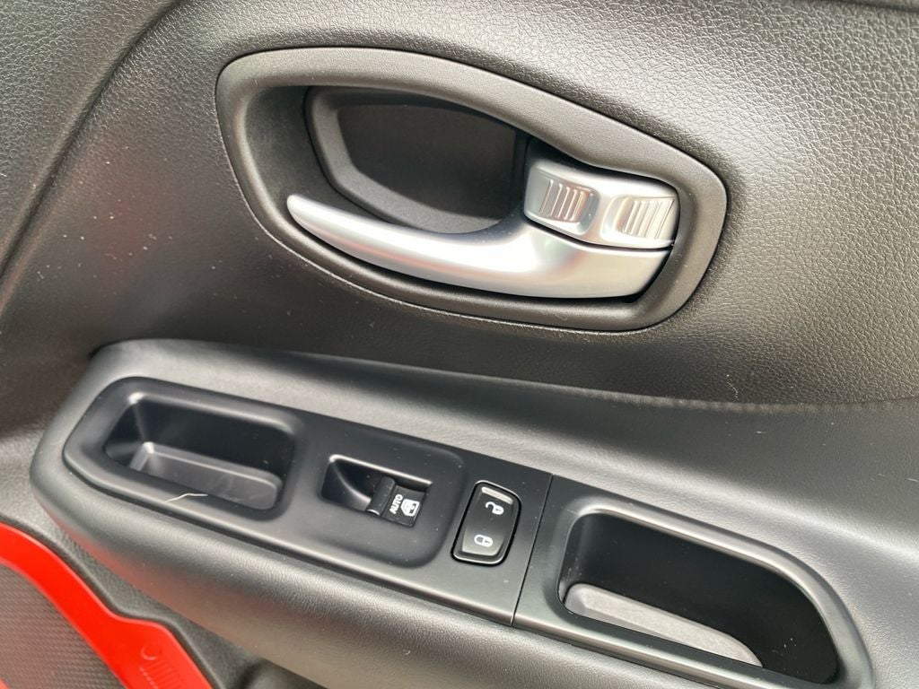 2018 Jeep Renegade Trailhawk