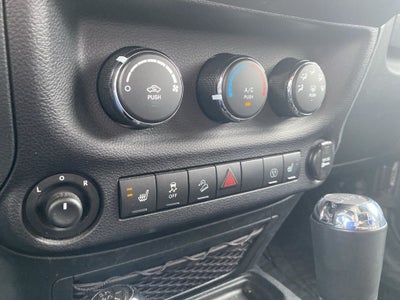 2018 Jeep Wrangler JK Sahara 4x4