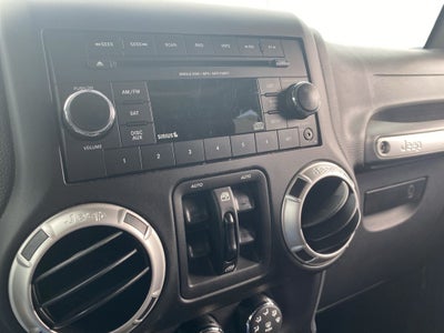 2018 Jeep Wrangler JK Sahara 4x4