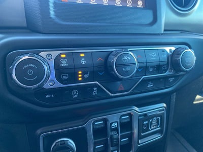 2022 Jeep Wrangler High Tide 4x4