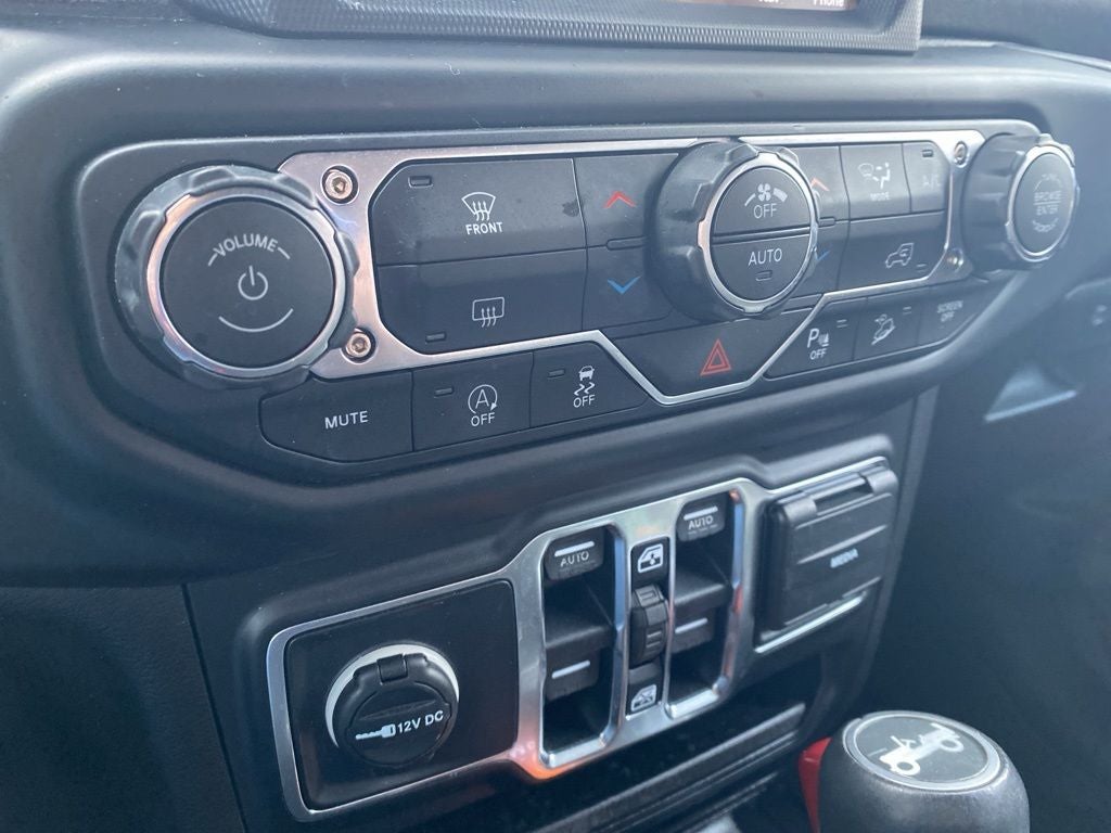 2019 Jeep Wrangler Sahara 4x4