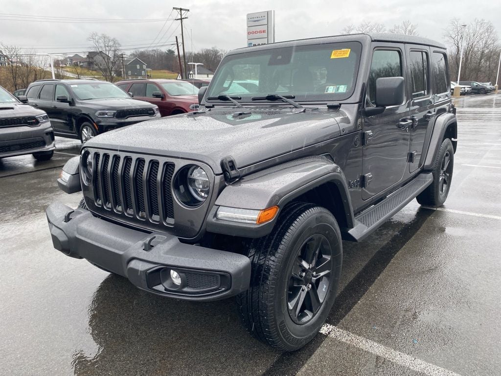 2022 Jeep Wrangler Unlimited Sahara Altitude