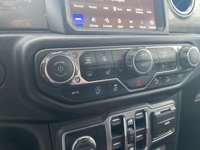 2020 Jeep Wrangler Sahara 4x4