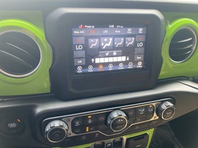 2019 Jeep Wrangler Sahara 4x4