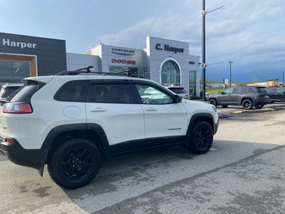 2019 Jeep Cherokee Trailhawk