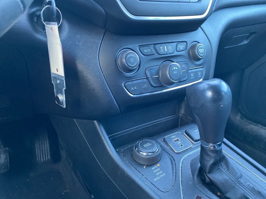 2022 Jeep Cherokee X 4x4