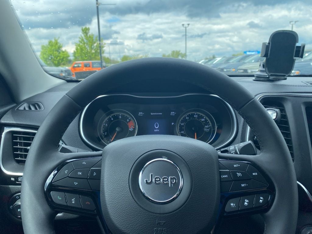 2023 Jeep Cherokee Altitude