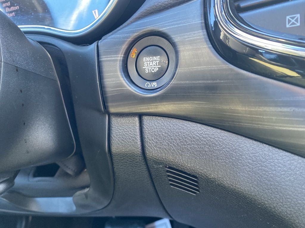 2022 Jeep Grand Cherokee WK Laredo X 4x4