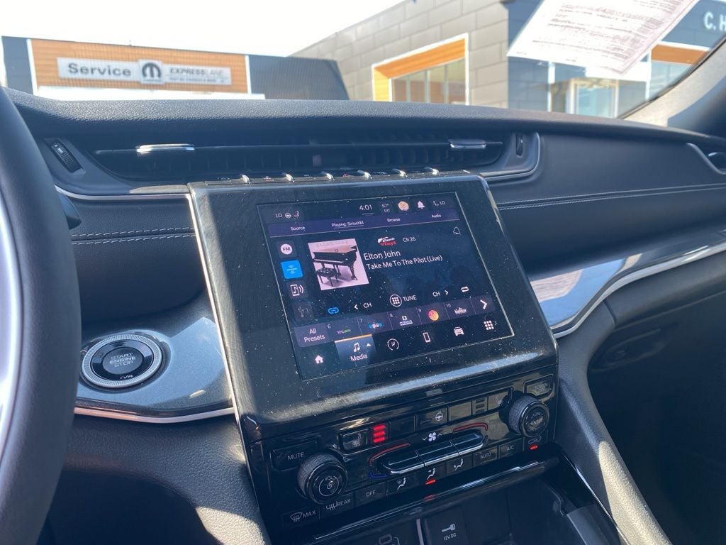 2023 Jeep Grand Cherokee Altitude 4x4