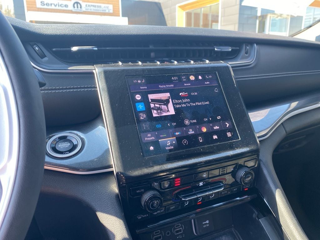 2023 Jeep Grand Cherokee Altitude 4x4