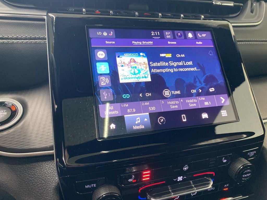 2025 Jeep Grand Cherokee GRAND CHEROKEE LAREDO X 4X4