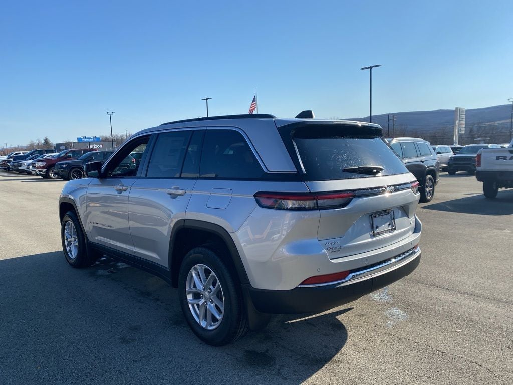 2026 Jeep Grand Cherokee GRAND CHEROKEE LAREDO 4X4