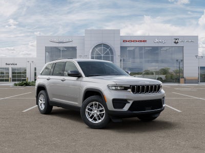 2026 Jeep Grand Cherokee GRAND CHEROKEE LAREDO 4X4