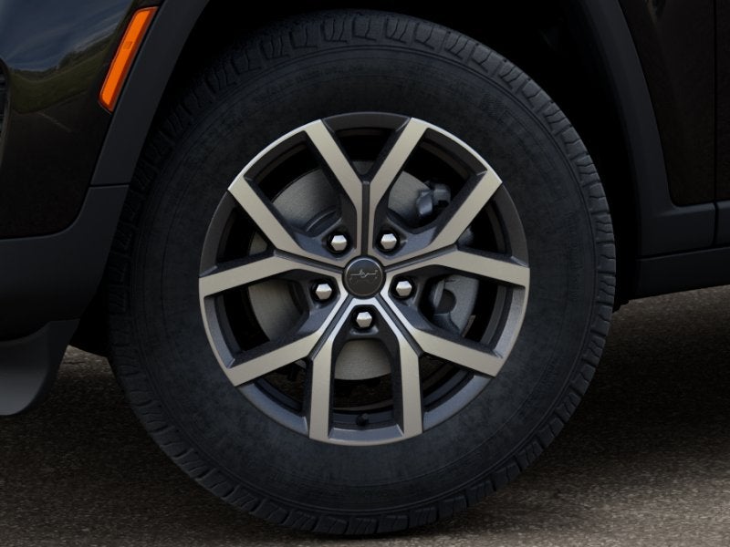 2027 Jeep Grand Cherokee Laredo