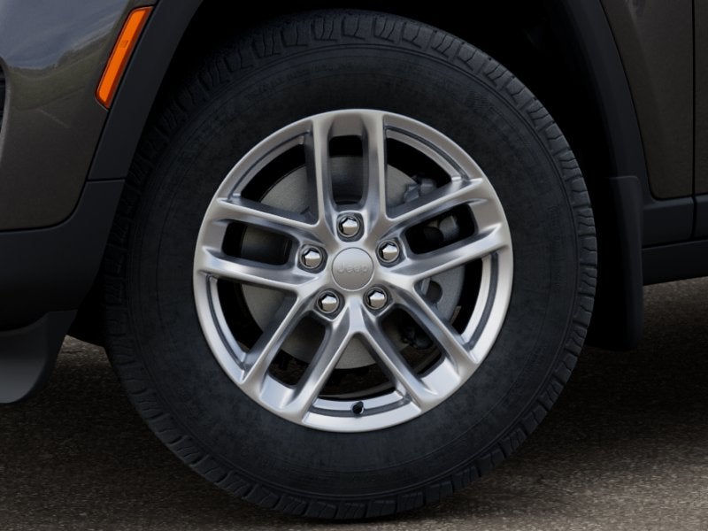 2026 Jeep Grand Cherokee GRAND CHEROKEE LAREDO X 4X4