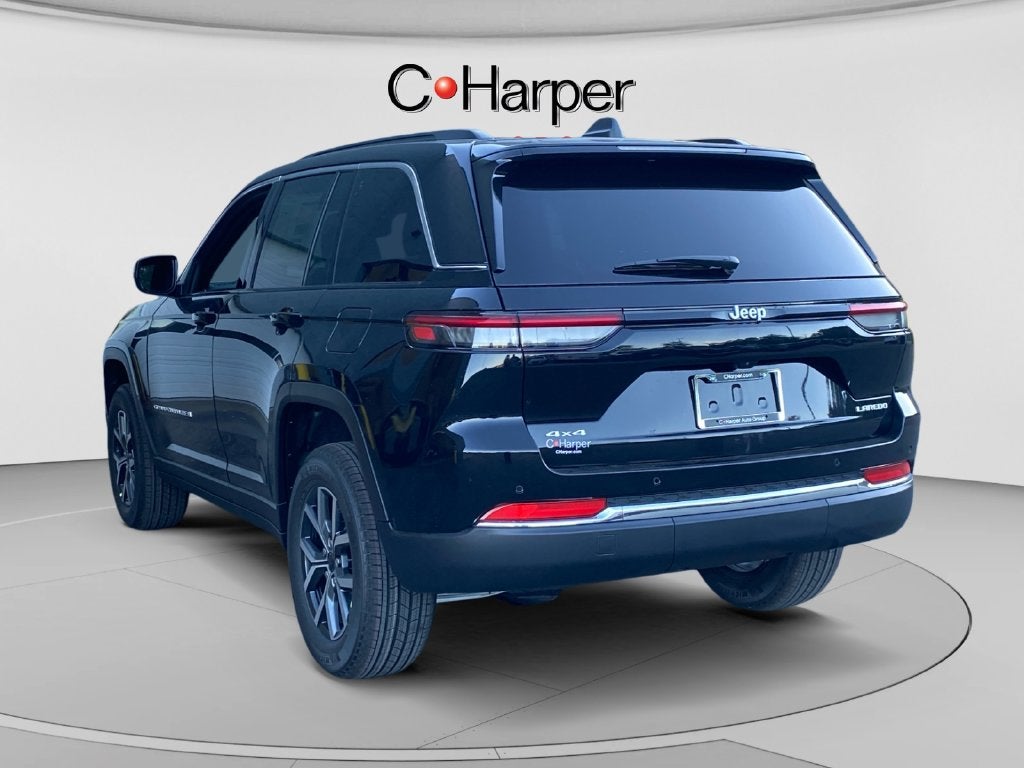 2027 Jeep Grand Cherokee Laredo X