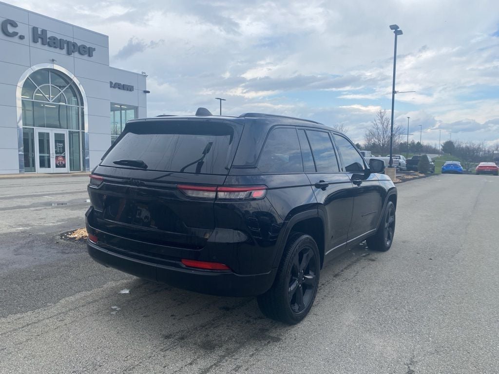 2023 Jeep Grand Cherokee Altitude