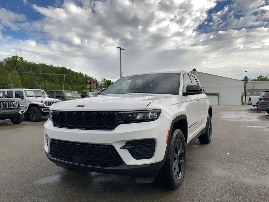 2025 Jeep Grand Cherokee GRAND CHEROKEE ALTITUDE X 4X4
