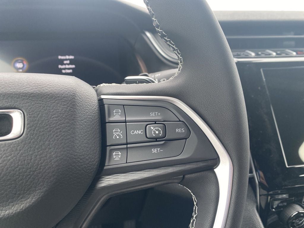 2026 Jeep Grand Cherokee GRAND CHEROKEE LAREDO 4X4