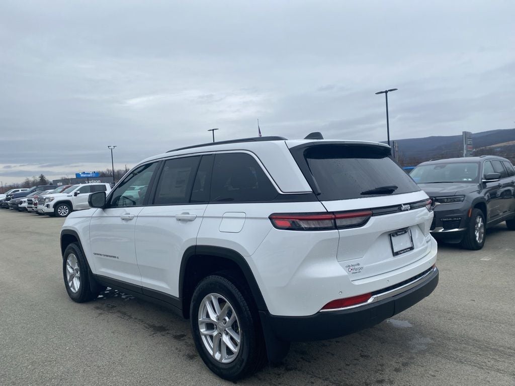 2026 Jeep Grand Cherokee GRAND CHEROKEE LAREDO 4X4