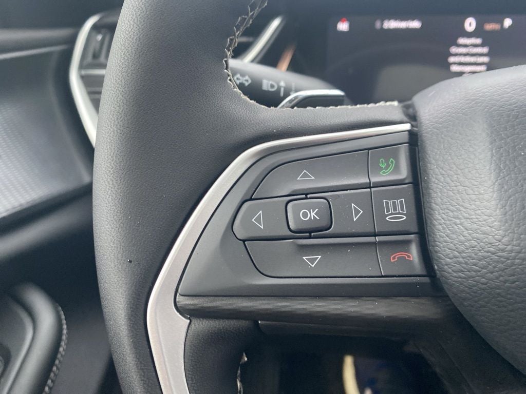 2026 Jeep Grand Cherokee GRAND CHEROKEE LAREDO X 4X4