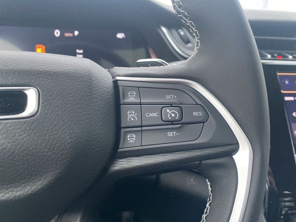 2026 Jeep Grand Cherokee GRAND CHEROKEE LAREDO X 4X4