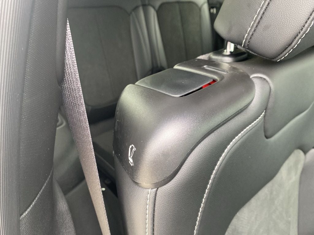 2026 Jeep Grand Cherokee GRAND CHEROKEE LAREDO 4X4