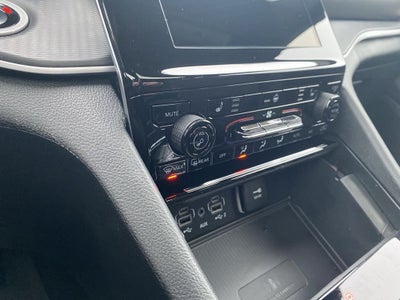 2026 Jeep Grand Cherokee GRAND CHEROKEE LAREDO X 4X4