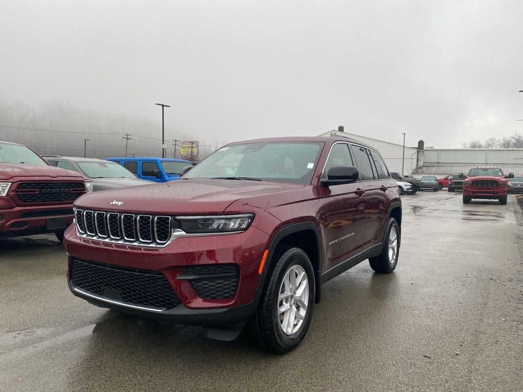 2026 Jeep Grand Cherokee GRAND CHEROKEE LAREDO X 4X4