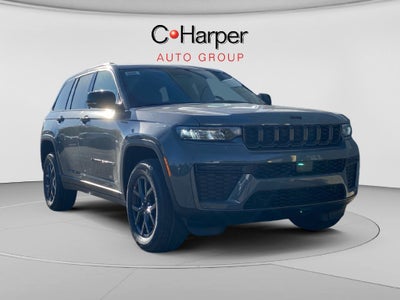 2027 Jeep Grand Cherokee Laredo Altitude