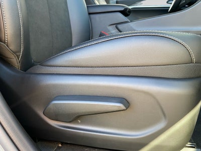 2027 Jeep Grand Cherokee Laredo Altitude