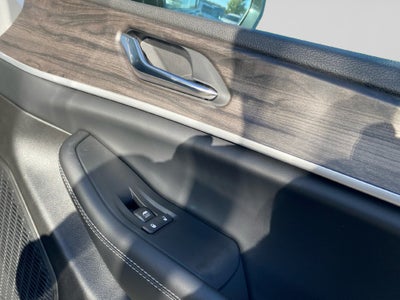 2027 Jeep Grand Cherokee Laredo Altitude