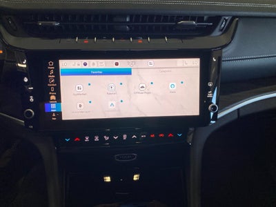 2027 Jeep Grand Cherokee Laredo Altitude