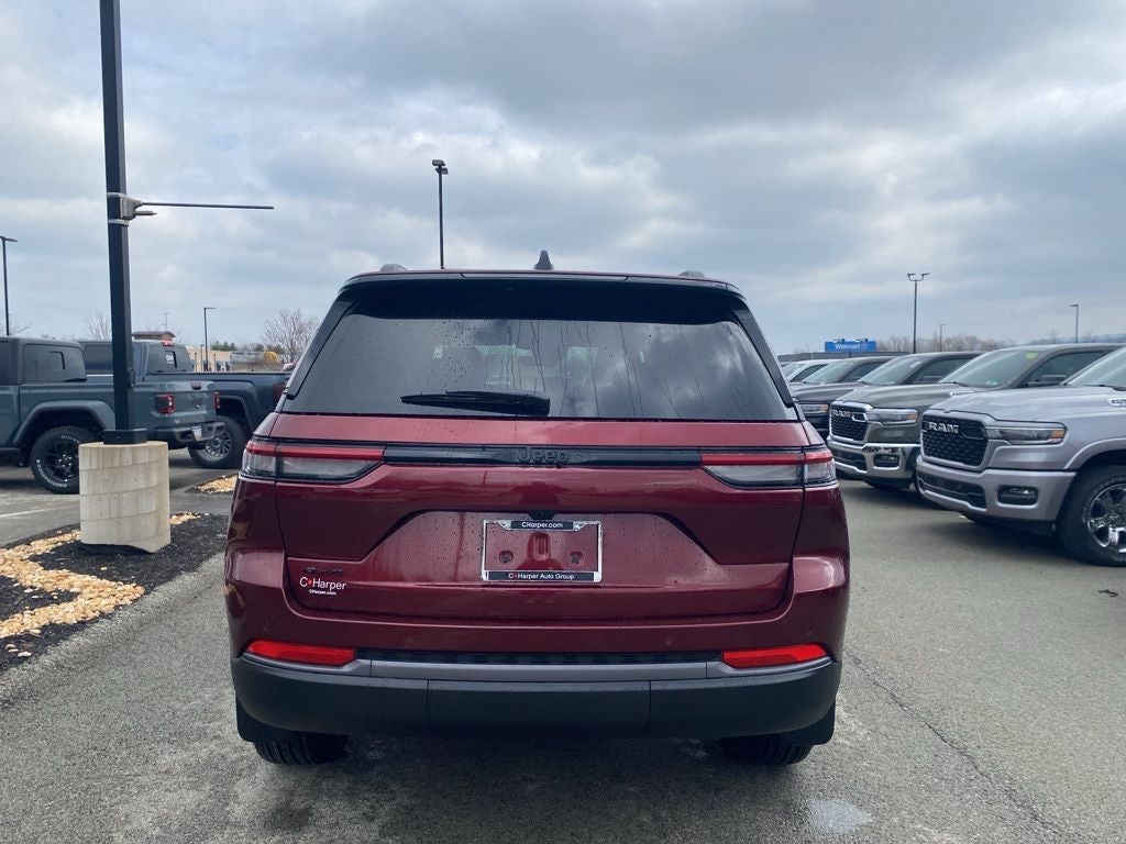 2026 Jeep Grand Cherokee GRAND CHEROKEE LAREDO ALTITUDE 4X4