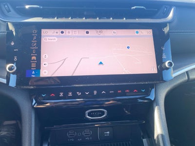 2027 Jeep Grand Cherokee Laredo Altitude