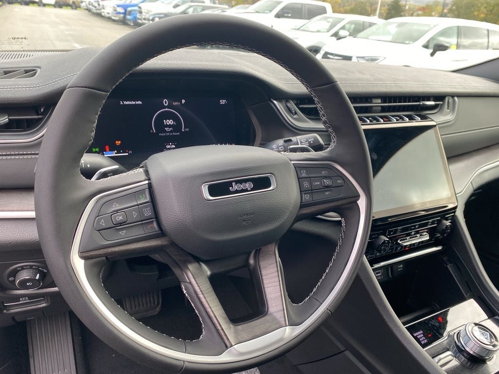 2025 Jeep Grand Cherokee GRAND CHEROKEE LIMITED 4X4