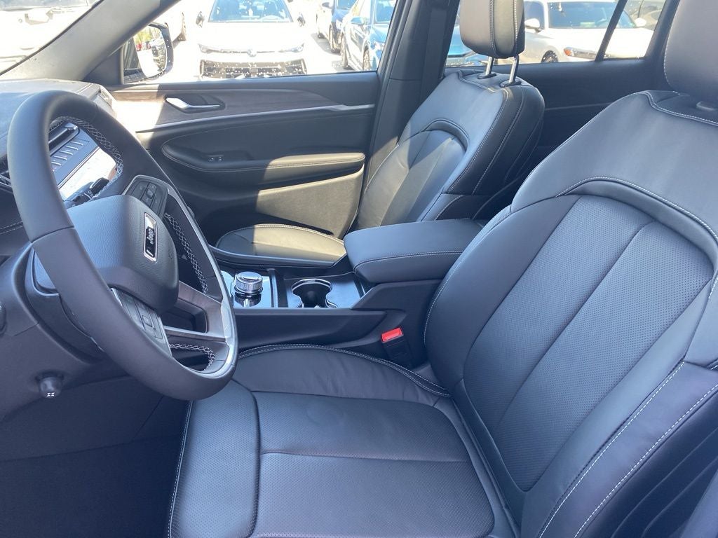 2026 Jeep Grand Cherokee Limited Reserve