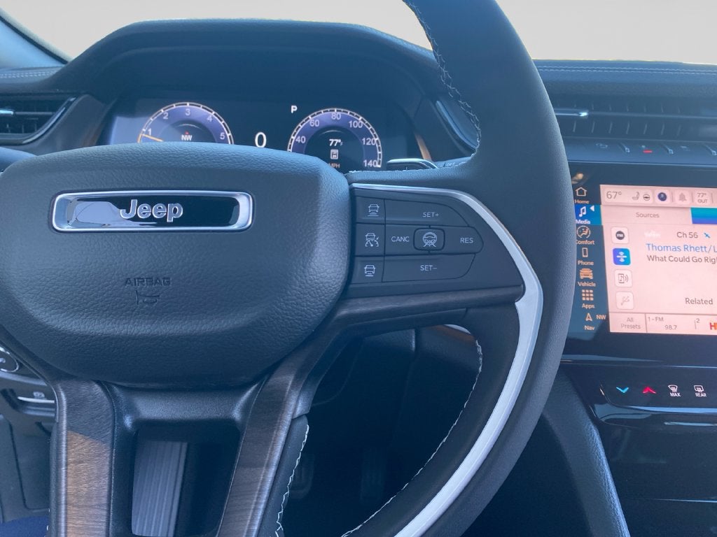 2027 Jeep Grand Cherokee Limited Reserve