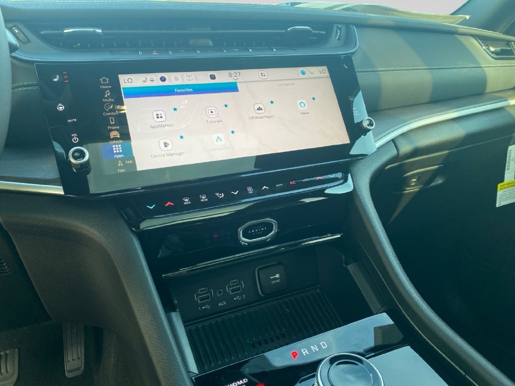 2027 Jeep Grand Cherokee Limited