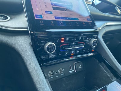 2022 Jeep Grand Cherokee Overland 4x4