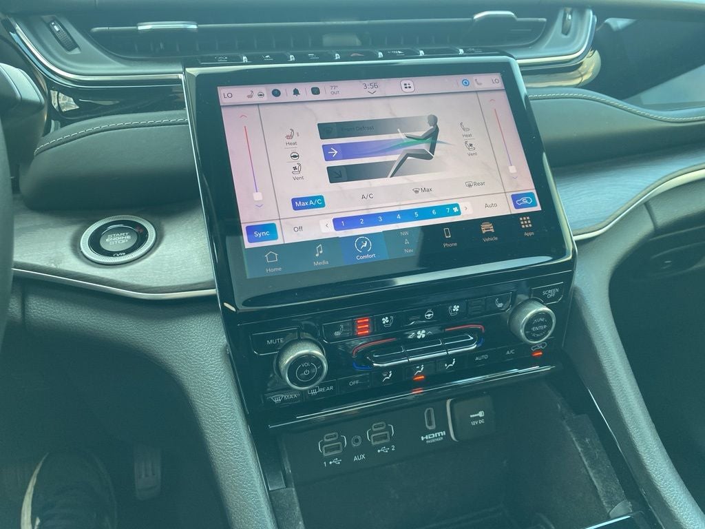 2022 Jeep Grand Cherokee Overland 4x4