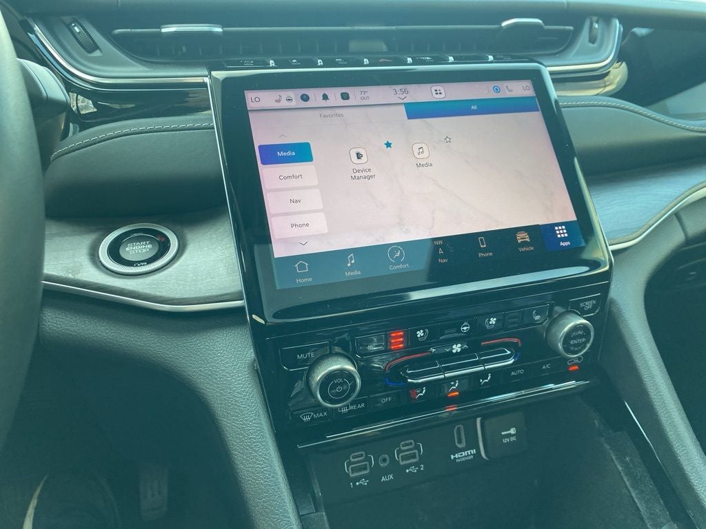 2022 Jeep Grand Cherokee Overland 4x4