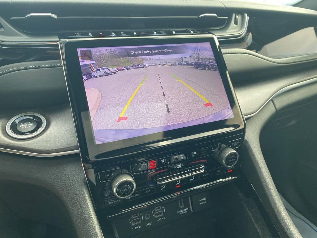 2022 Jeep Grand Cherokee Overland