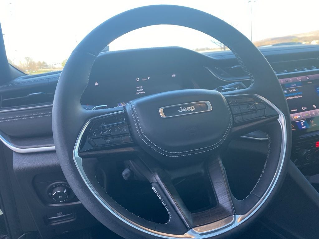 2023 Jeep Grand Cherokee Overland 4x4