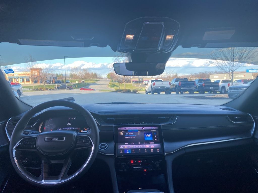 2023 Jeep Grand Cherokee Overland 4x4