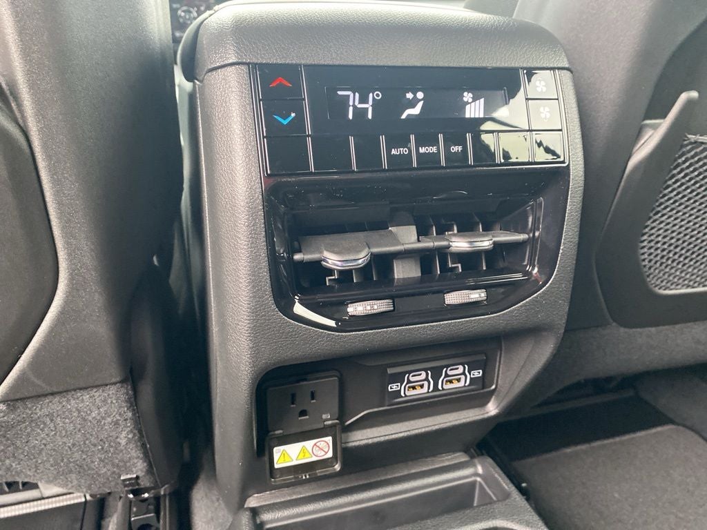 2025 Jeep Grand Cherokee L GRAND CHEROKEE L ALTITUDE X 4X4