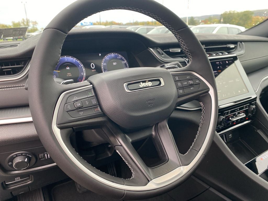 2025 Jeep Grand Cherokee L GRAND CHEROKEE L ALTITUDE X 4X4