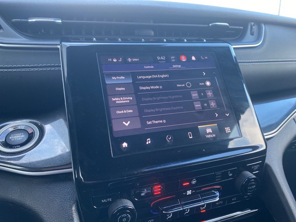 2023 Jeep Grand Cherokee L Altitude 4x4